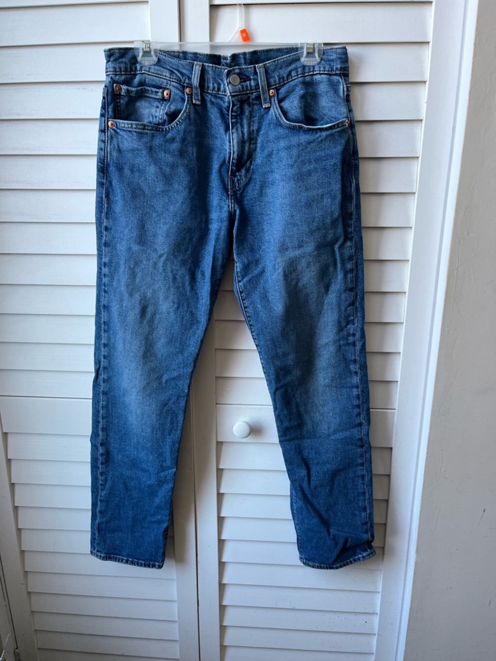 Levi's Men's Straight Leg Denim Jeans in Medium Blue